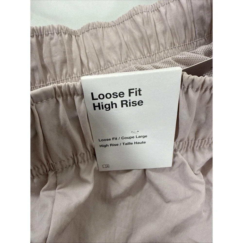 Nike Shorts Womens Small Cargo High Rise Loose Fit Swoosh Pocket DM6247-019